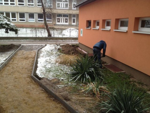 MŠ Koperníkova-zámková dlažba