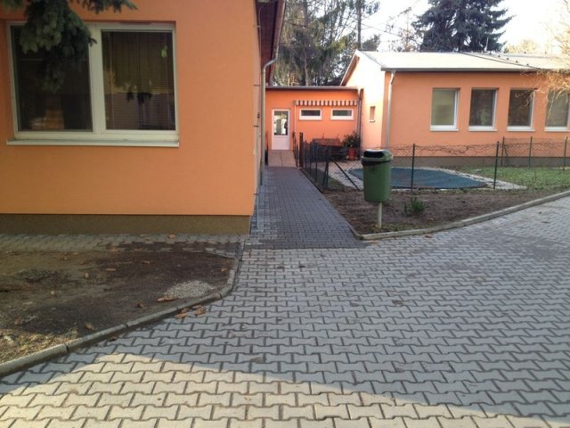 MŠ Koperníkova-zámková dlažba