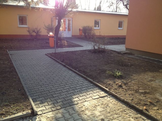 MŠ Koperníkova-zámková dlažba